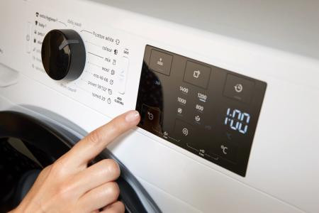 Пральна машина WNEI94BS Gorenje Gorenje